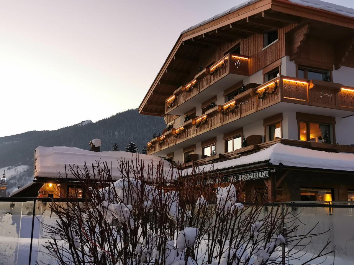 Hotel-Chalet Les Ecureuils Restaurant, Piscine, Garage Le Grand-Bornand Dış mekan fotoğraf