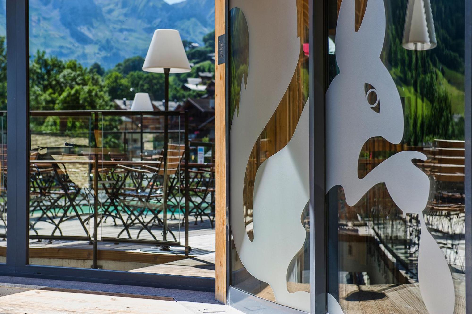 Hotel-Chalet Les Ecureuils Restaurant, Piscine, Garage Le Grand-Bornand Dış mekan fotoğraf