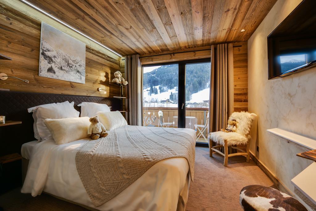 Hotel-Chalet Les Ecureuils Restaurant, Piscine, Garage Le Grand-Bornand Dış mekan fotoğraf