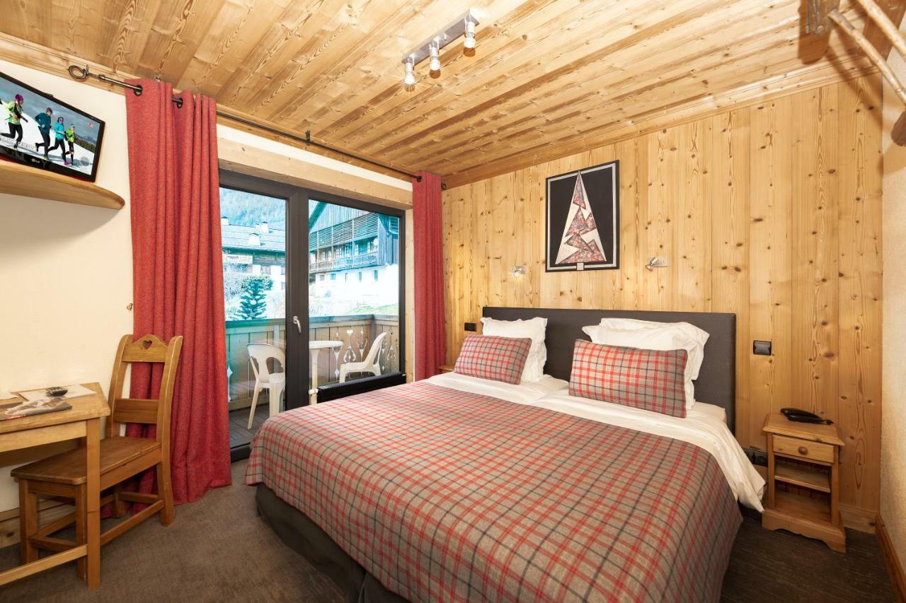 Hotel-Chalet Les Ecureuils Restaurant, Piscine, Garage Le Grand-Bornand Dış mekan fotoğraf